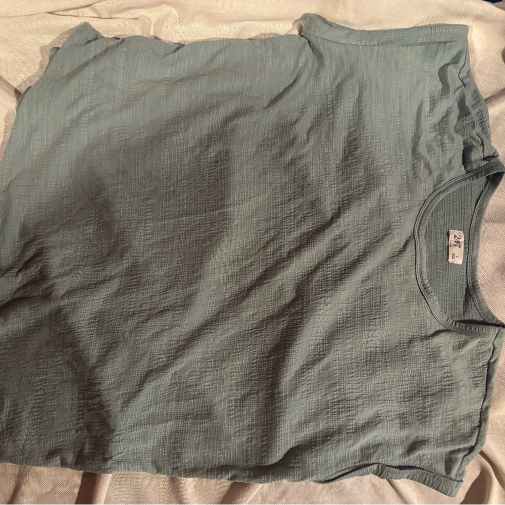 MAURICES Light Blue Textured T-Shirt